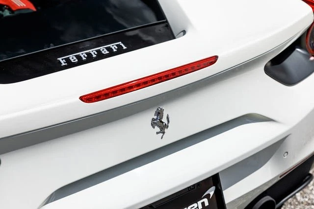 2018 Ferrari 488 GTB - Image 15 of 20