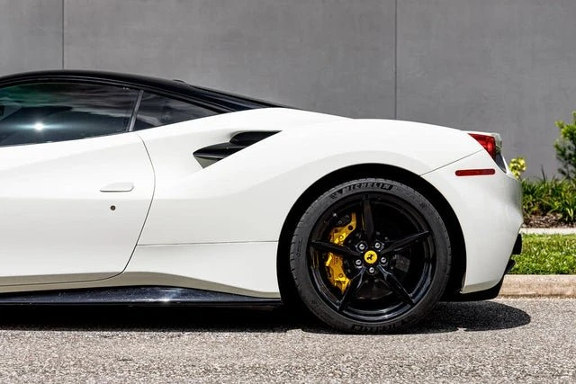 2018 Ferrari 488 GTB - Image 5 of 20