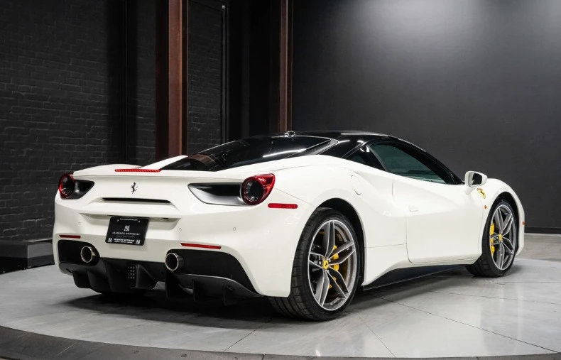 2018 Ferrari 488 GTB - Image 4 of 5
