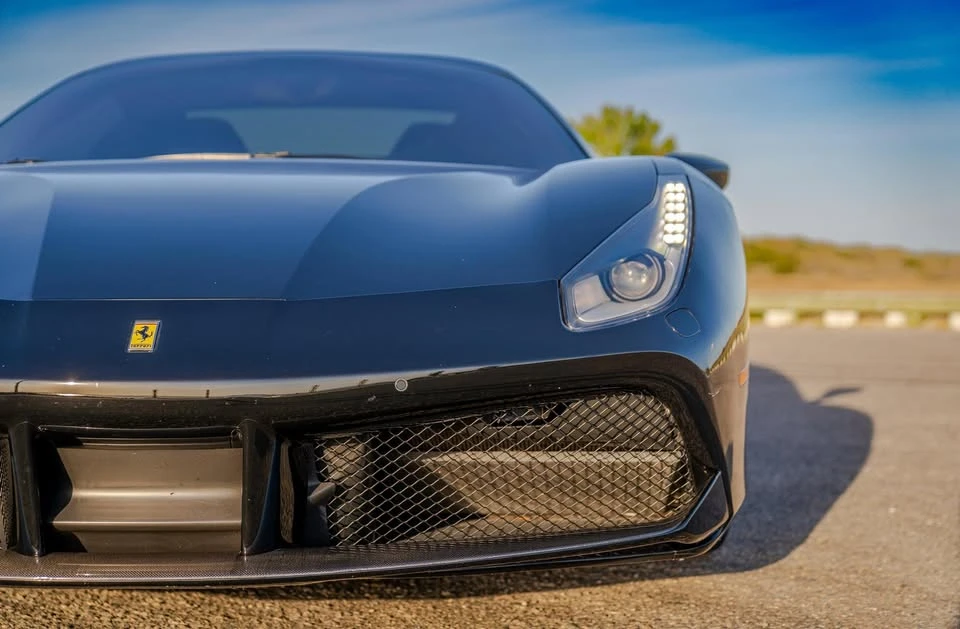 2018 Ferrari 488 Spider - Image 9 of 19