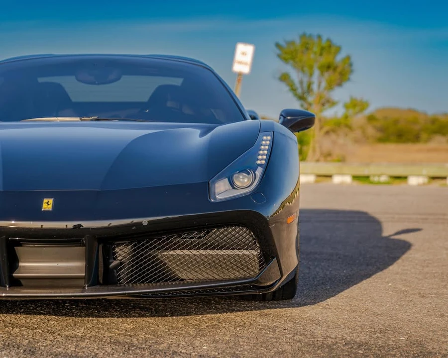 2018 Ferrari 488 Spider - Image 17 of 19