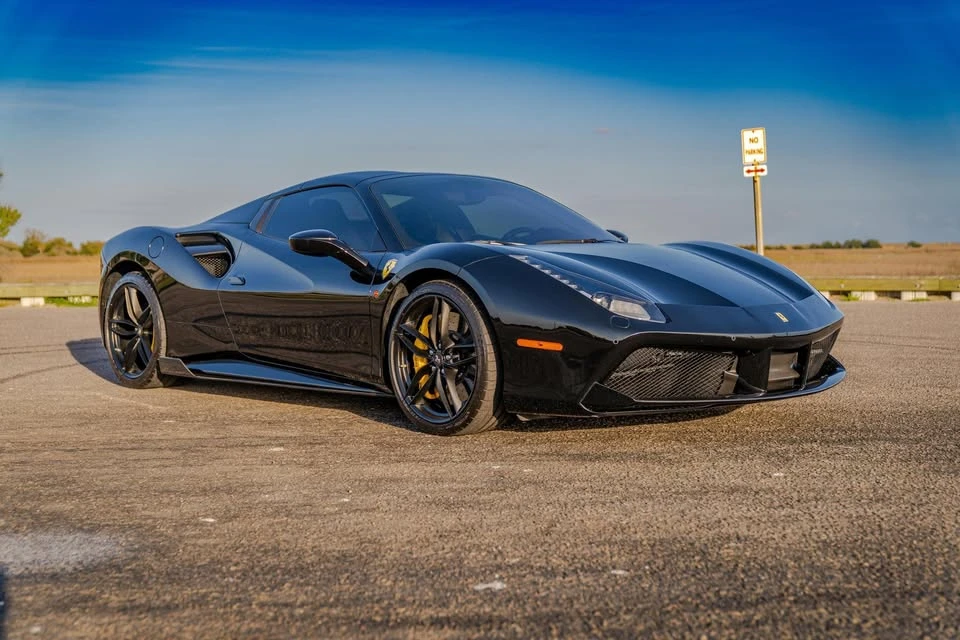 2018 Ferrari 488 Spider - Image 18 of 19