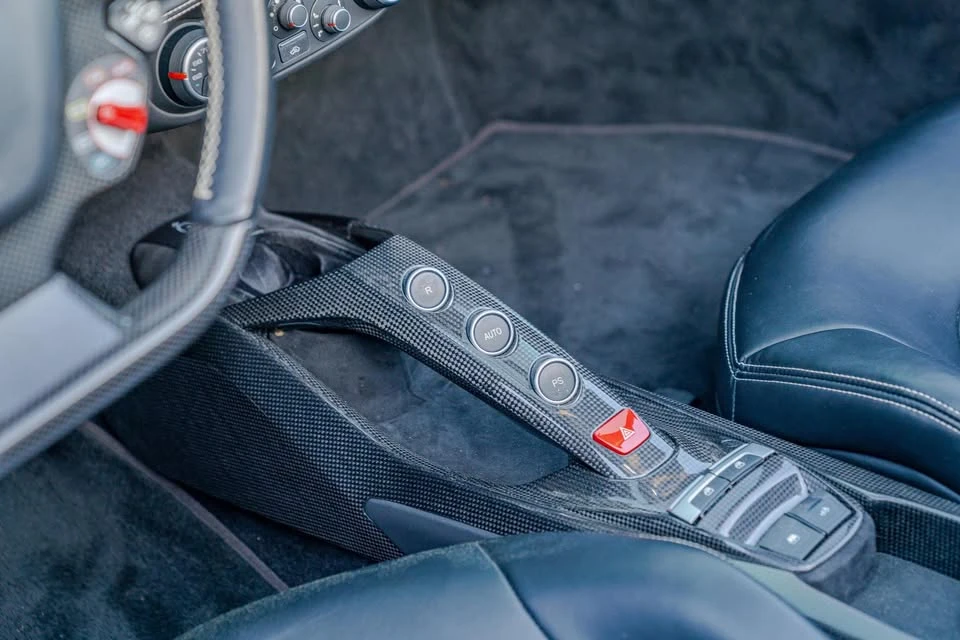 2018 Ferrari 488 Spider - Image 8 of 19