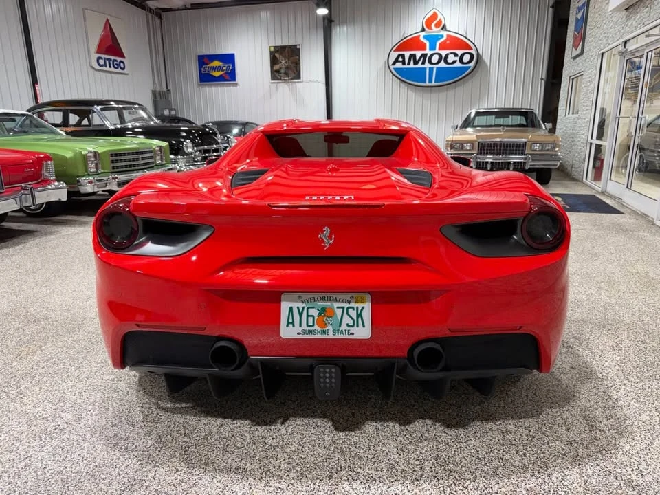 2018 Ferrari 488 Spider - Image 14 of 20