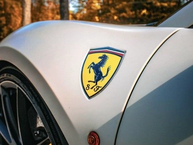 2018 Ferrari 488 Spider - Image 11 of 12