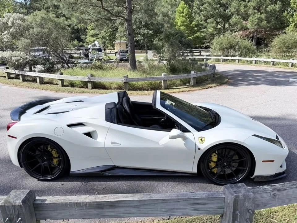 2018 Ferrari 488 Spider - Image 6 of 12