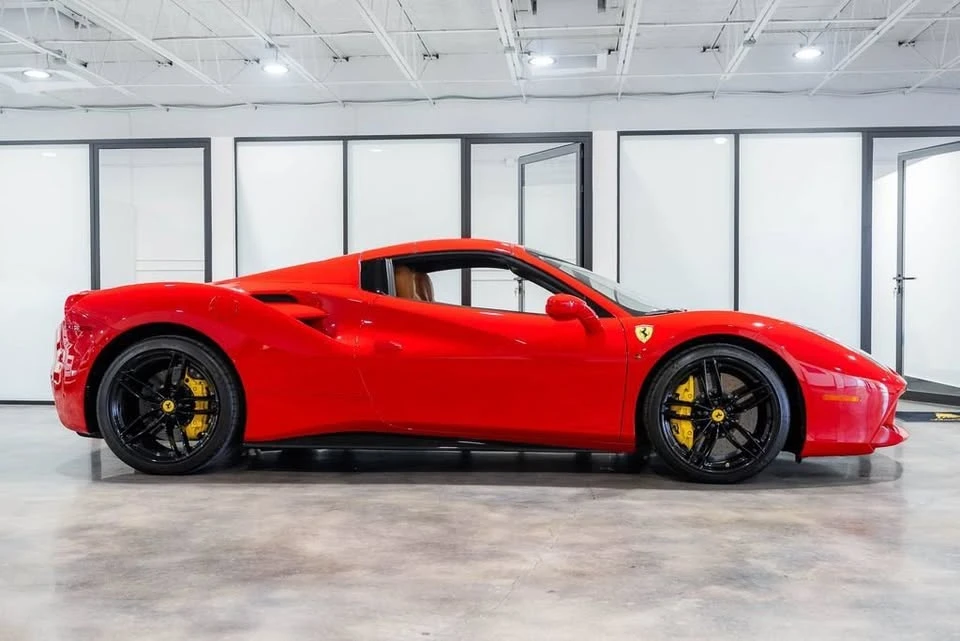 2018 Ferrari 488 Spider - Image 4 of 18