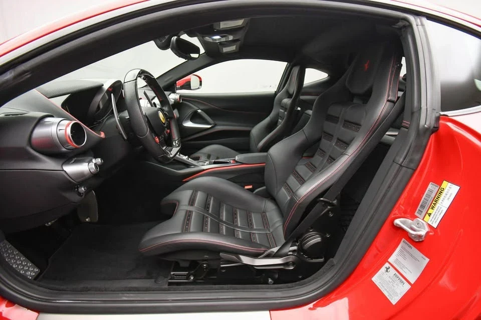 2018 Ferrari 812 Superfast - Image 4 of 12