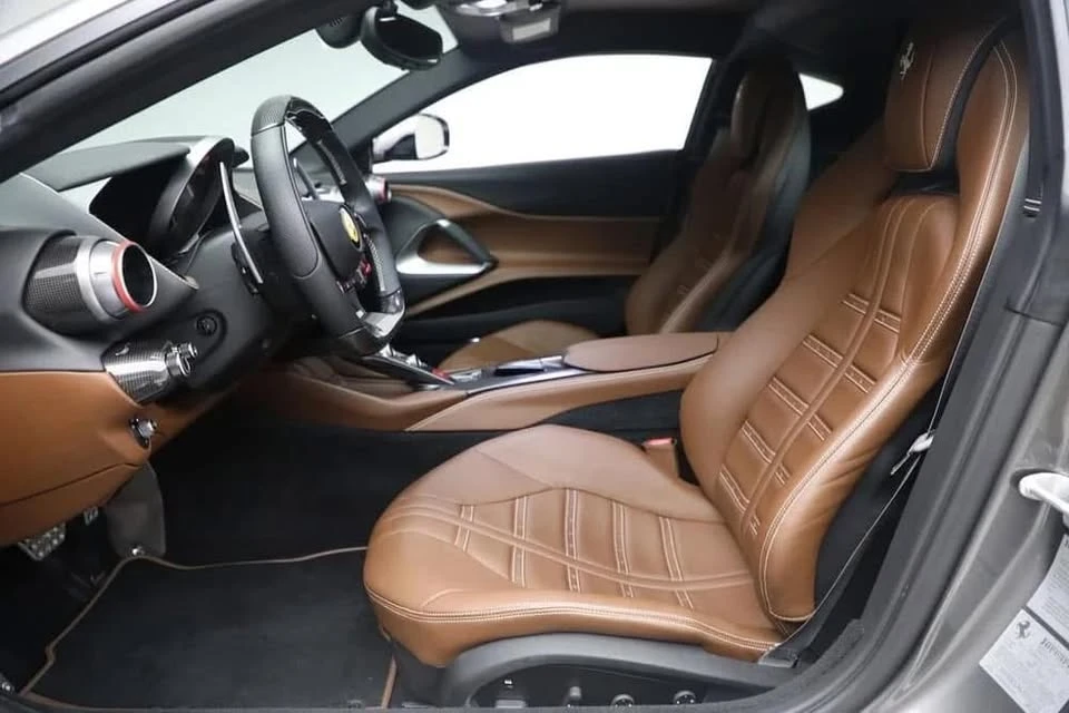 2018 Ferrari 812 Superfast - Image 6 of 7