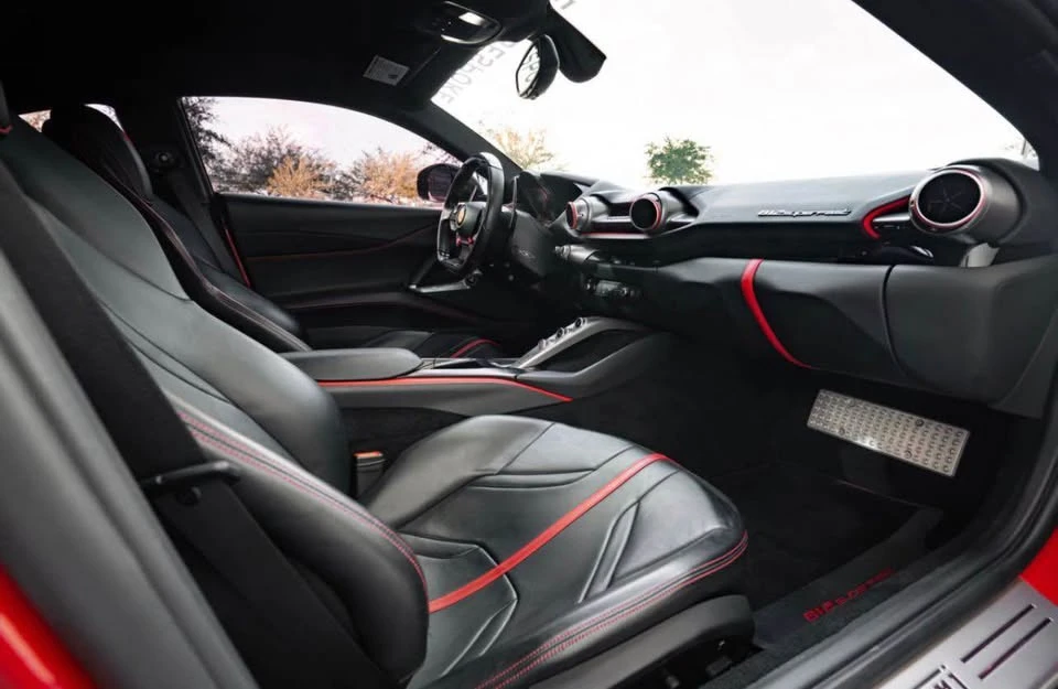 2018 Ferrari 812 Superfast - Image 8 of 13