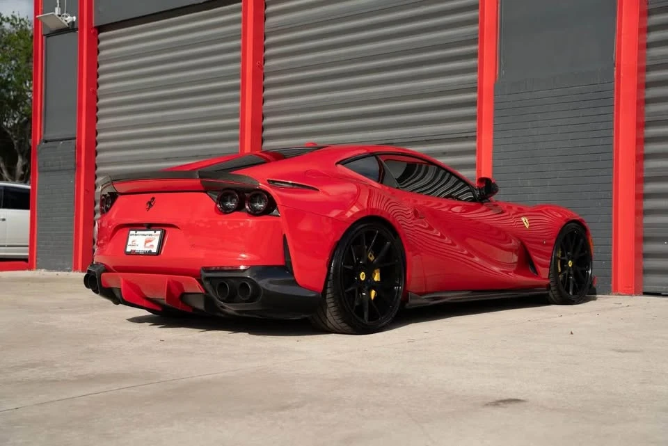 2018 Ferrari 812 Superfast - Image 6 of 14