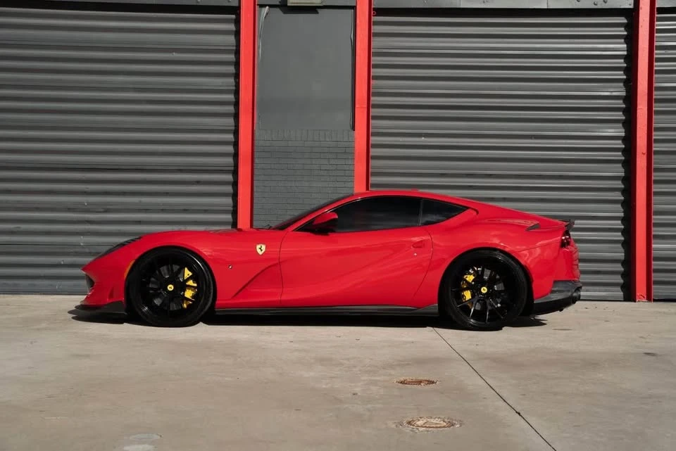2018 Ferrari 812 Superfast - Image 2 of 14