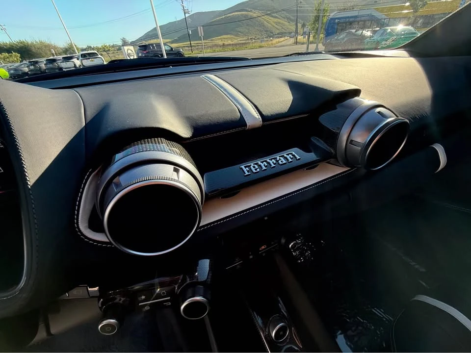 2018 Ferrari 812 Superfast - Image 13 of 15