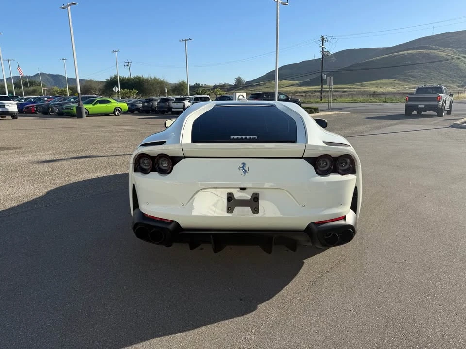 2018 Ferrari 812 Superfast - Image 5 of 15