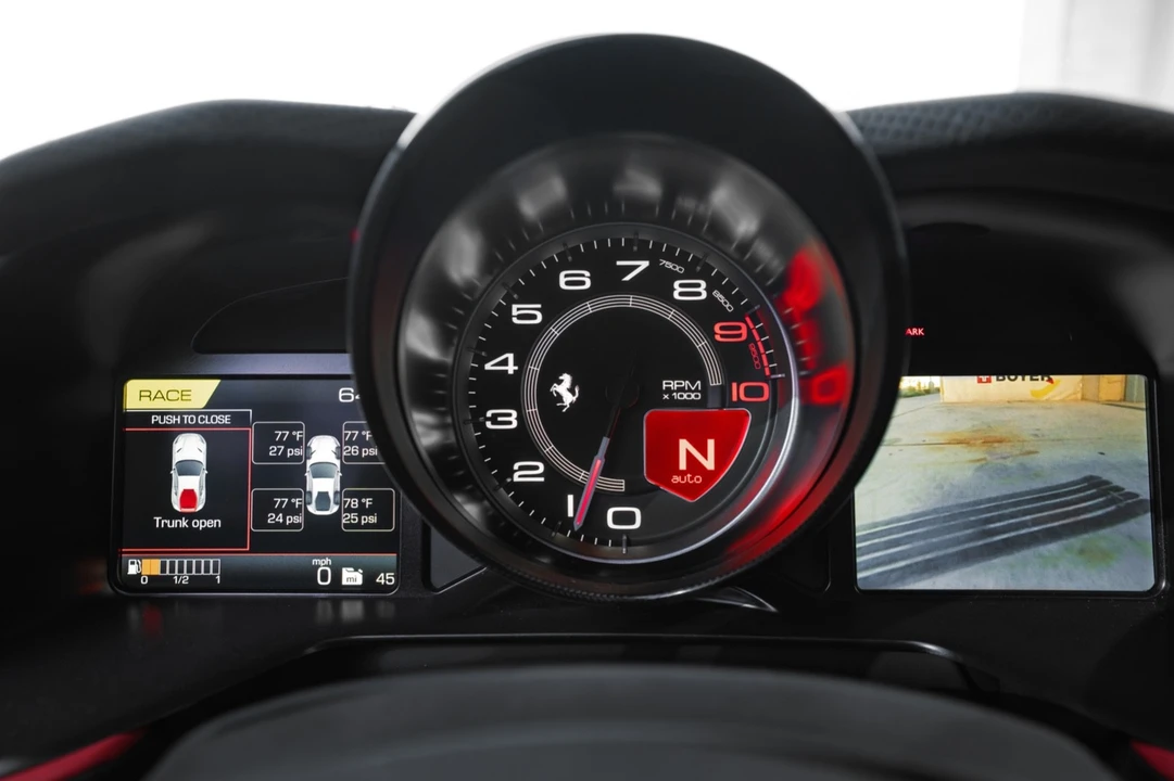 2018 Ferrari 812 Superfast - Image 20 of 21