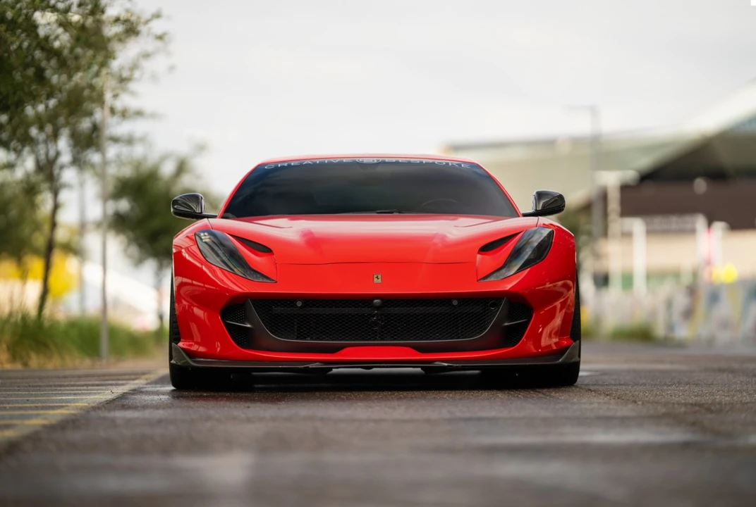 2018 Ferrari 812 Superfast - Image 13 of 21