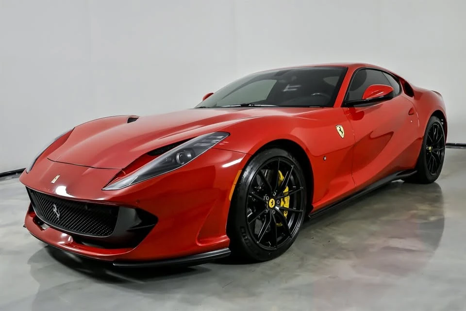 2018 Ferrari 812 Superfast - Image 5 of 20
