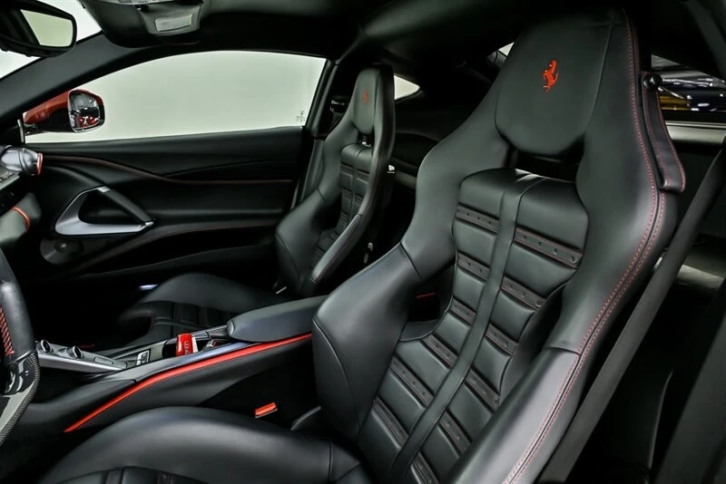 2018 Ferrari 812 Superfast - Image 21 of 31
