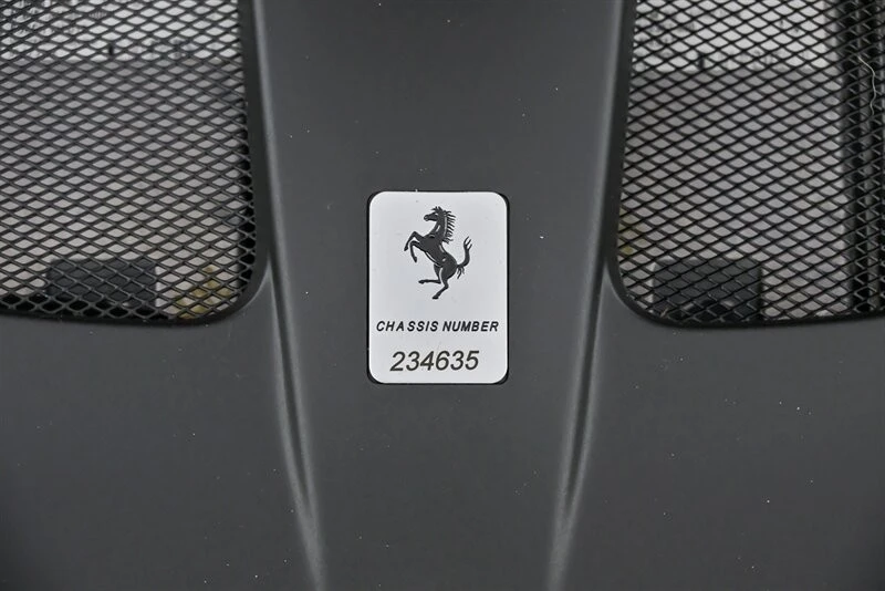 2018 Ferrari 812 Superfast - Image 17 of 31