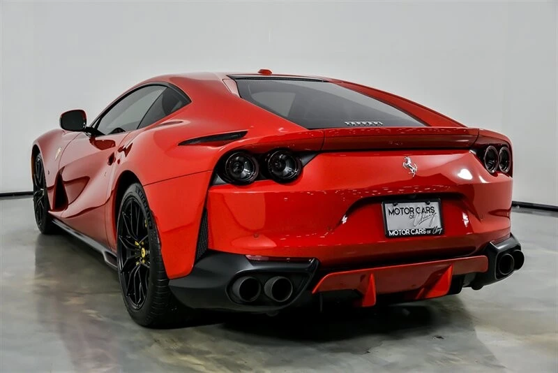 2018 Ferrari 812 Superfast - Image 9 of 31