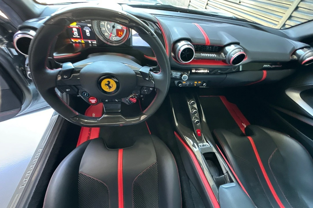 2018 Ferrari 812 Superfast - Image 6 of 31