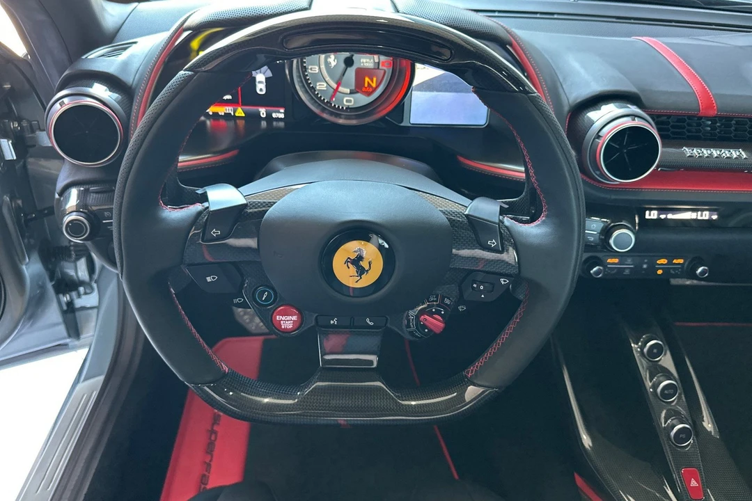 2018 Ferrari 812 Superfast - Image 15 of 31