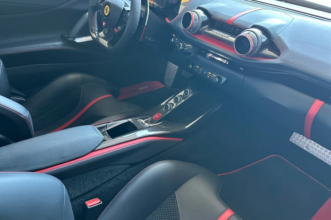 2018 Ferrari 812 Superfast - Image 16 of 31