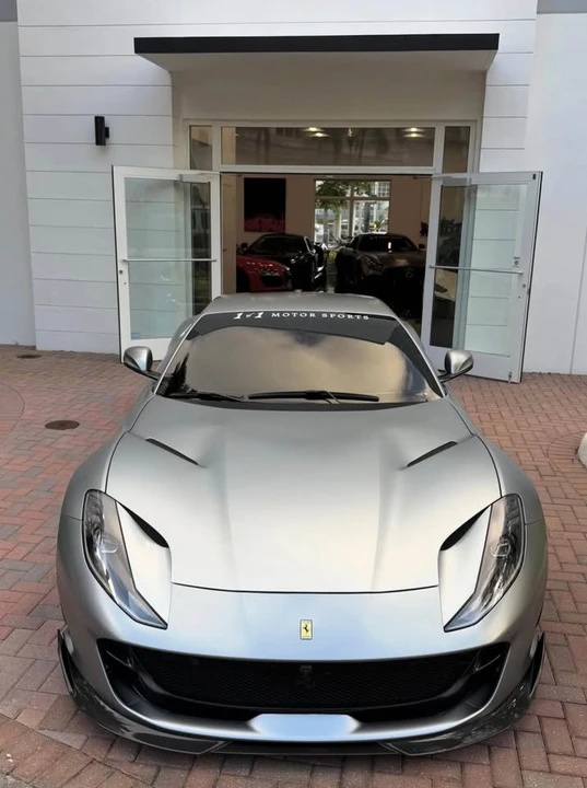 2018 Ferrari 812 Superfast - Image 4 of 8