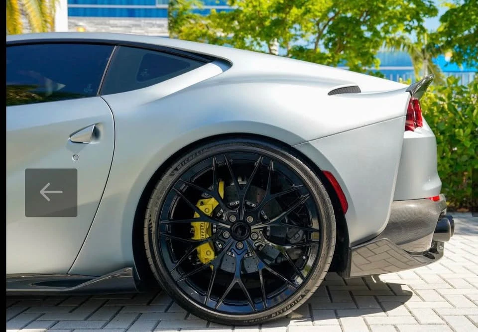 2018 Ferrari 812 Superfast - Image 11 of 20