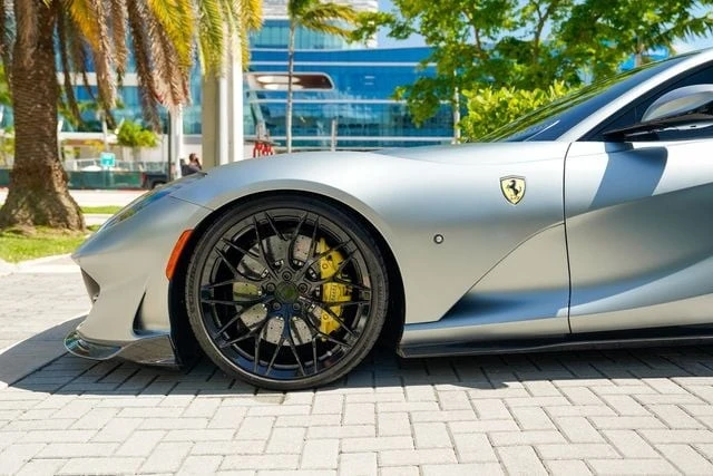 2018 Ferrari 812 Superfast - Image 12 of 31