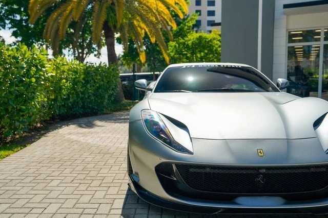 2018 Ferrari 812 Superfast - Image 6 of 31