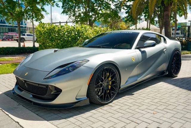 2018 Ferrari 812 Superfast - Image 2 of 31