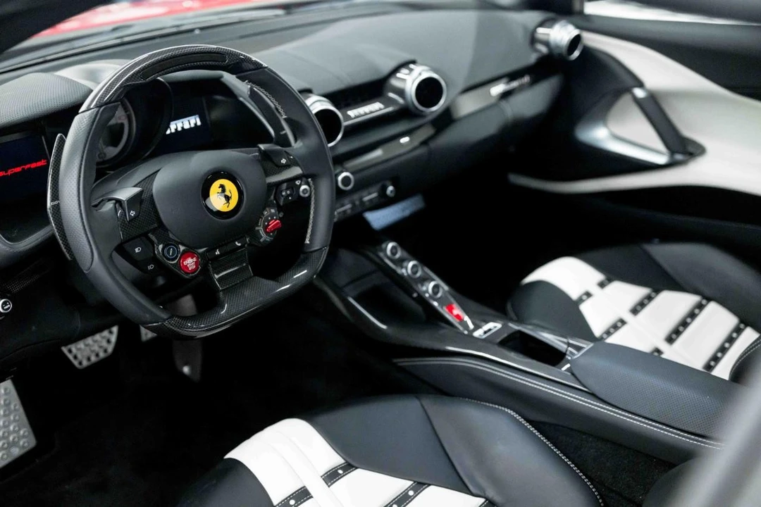 2018 Ferrari 812 Superfast - Image 2 of 31