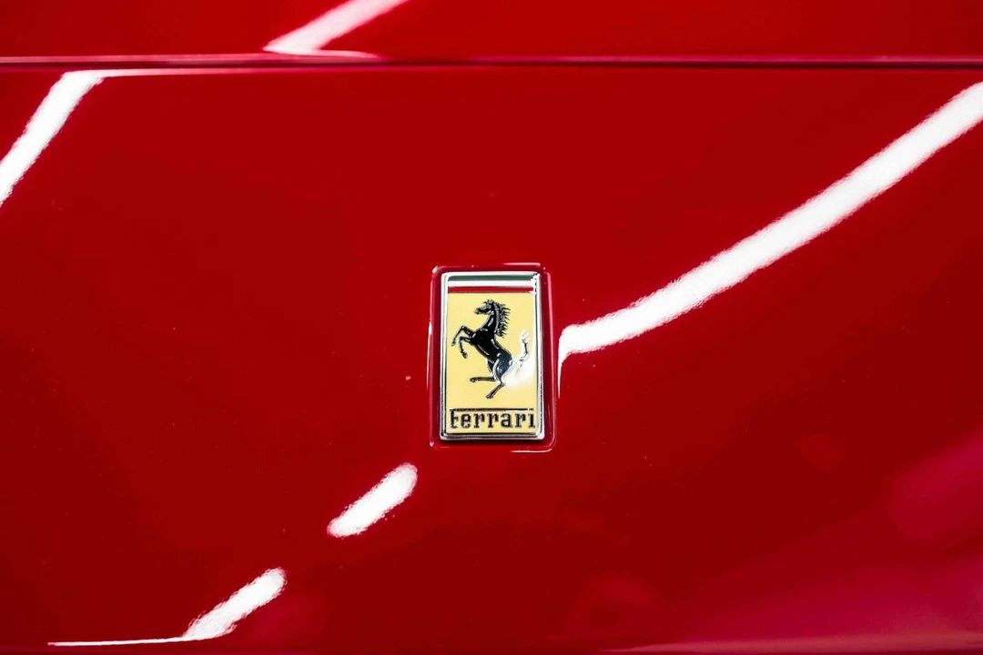 2018 Ferrari 812 Superfast - Image 16 of 31