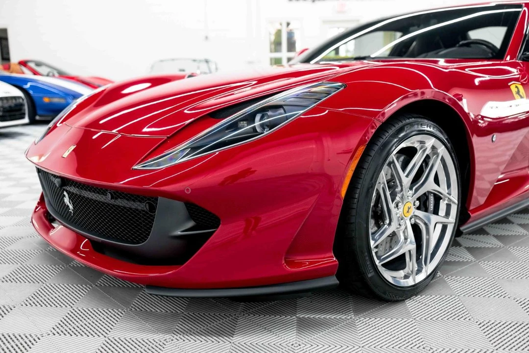 2018 Ferrari 812 Superfast - Image 14 of 31
