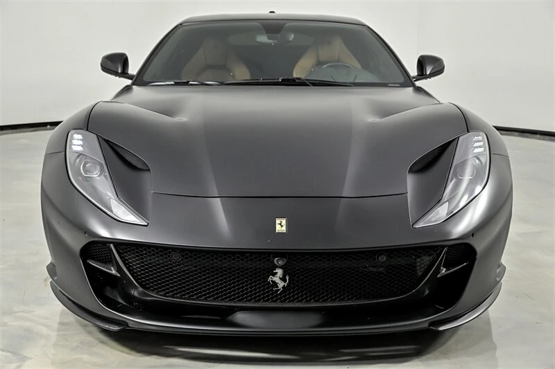 2018 Ferrari 812 Superfast - Image 4 of 31