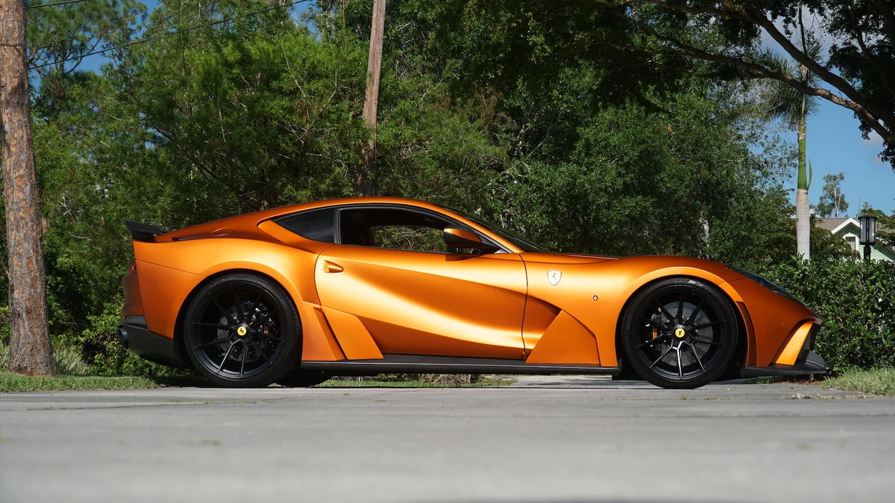 2018 Ferrari 812 Superfast - Image 2 of 22
