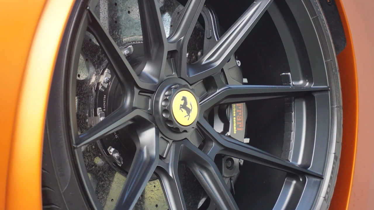 2018 Ferrari 812 Superfast - Image 18 of 22