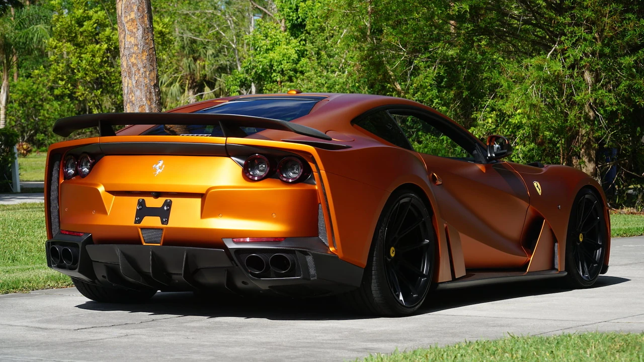 2018 Ferrari 812 Superfast - Image 20 of 22