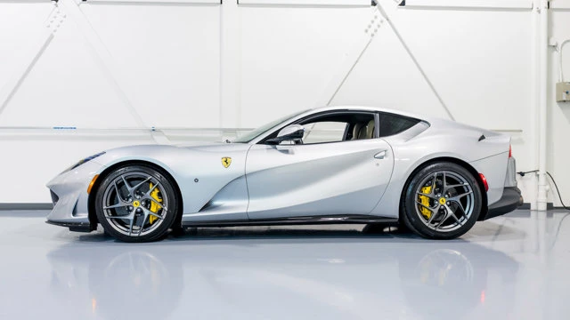 2018 Ferrari 812 Superfast - Image 13 of 15