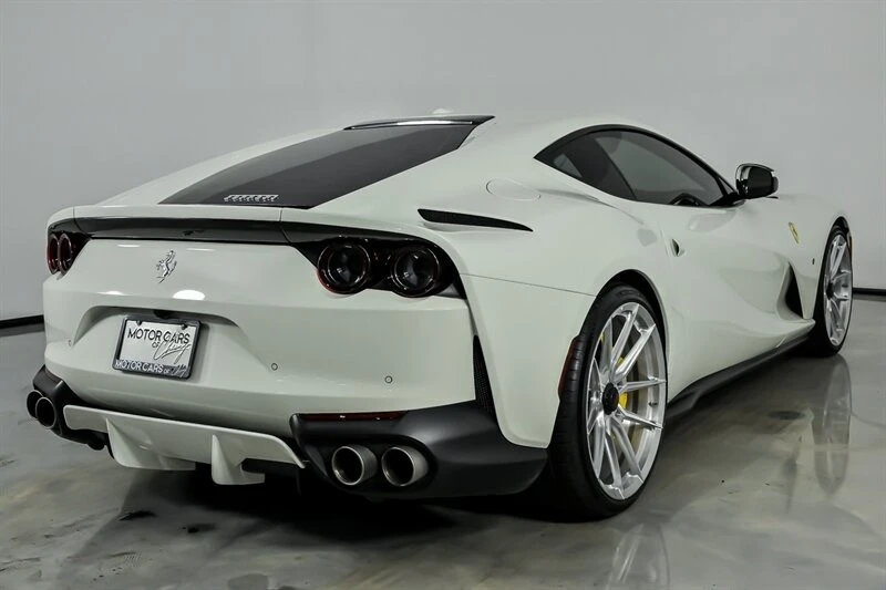 2018 Ferrari 812 Superfast - Image 12 of 31