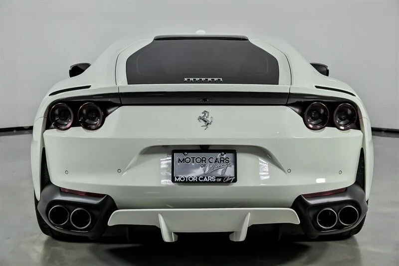 2018 Ferrari 812 Superfast - Image 11 of 31