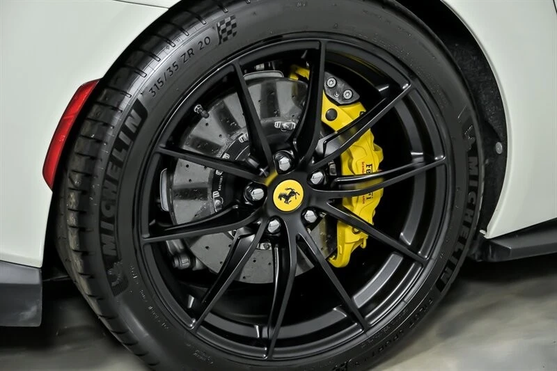 2018 Ferrari 812 Superfast - Image 16 of 21