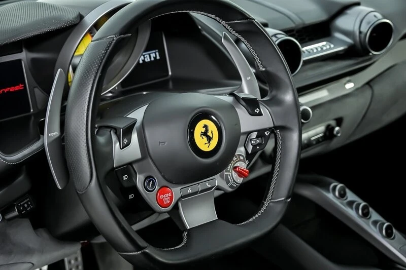 2018 Ferrari 812 Superfast - Image 23 of 31