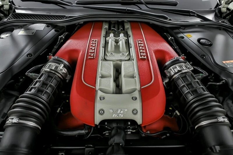 2018 Ferrari 812 Superfast - Image 17 of 31