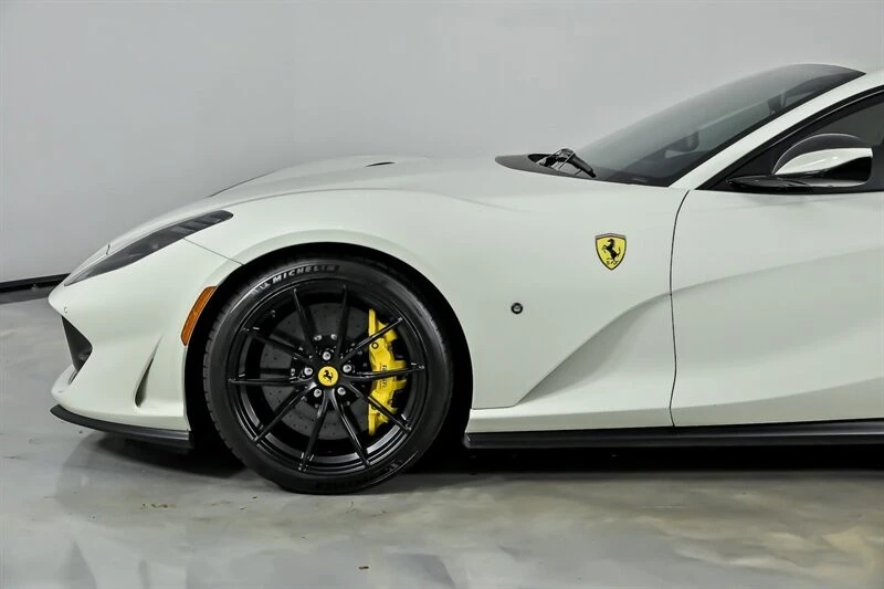 2018 Ferrari 812 Superfast - Image 7 of 21