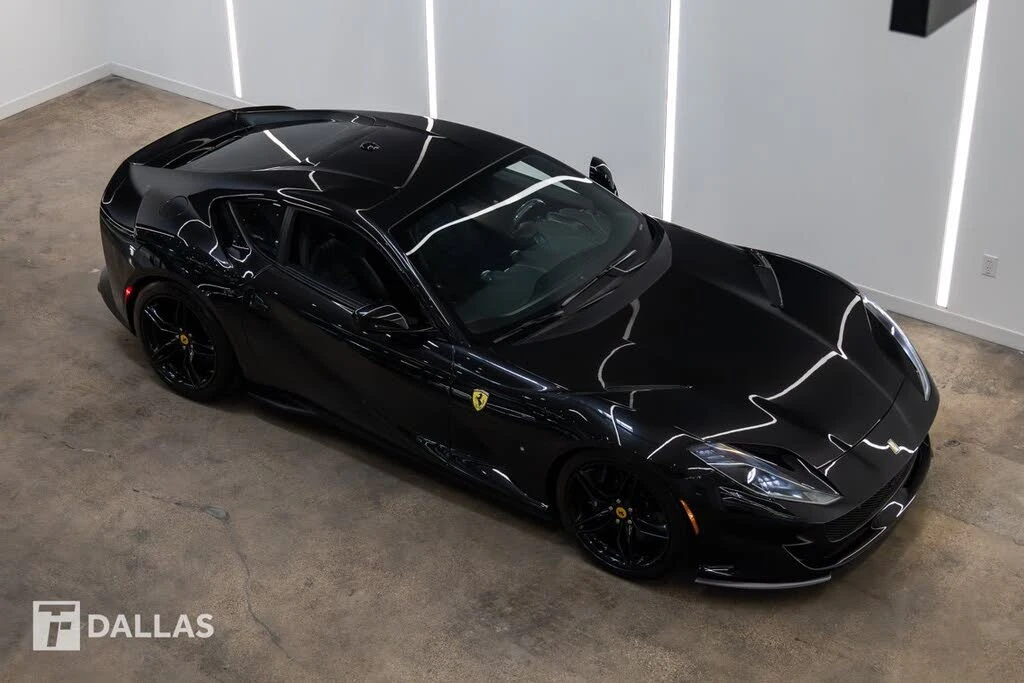 2018 Ferrari 812 Superfast - Image 16 of 31