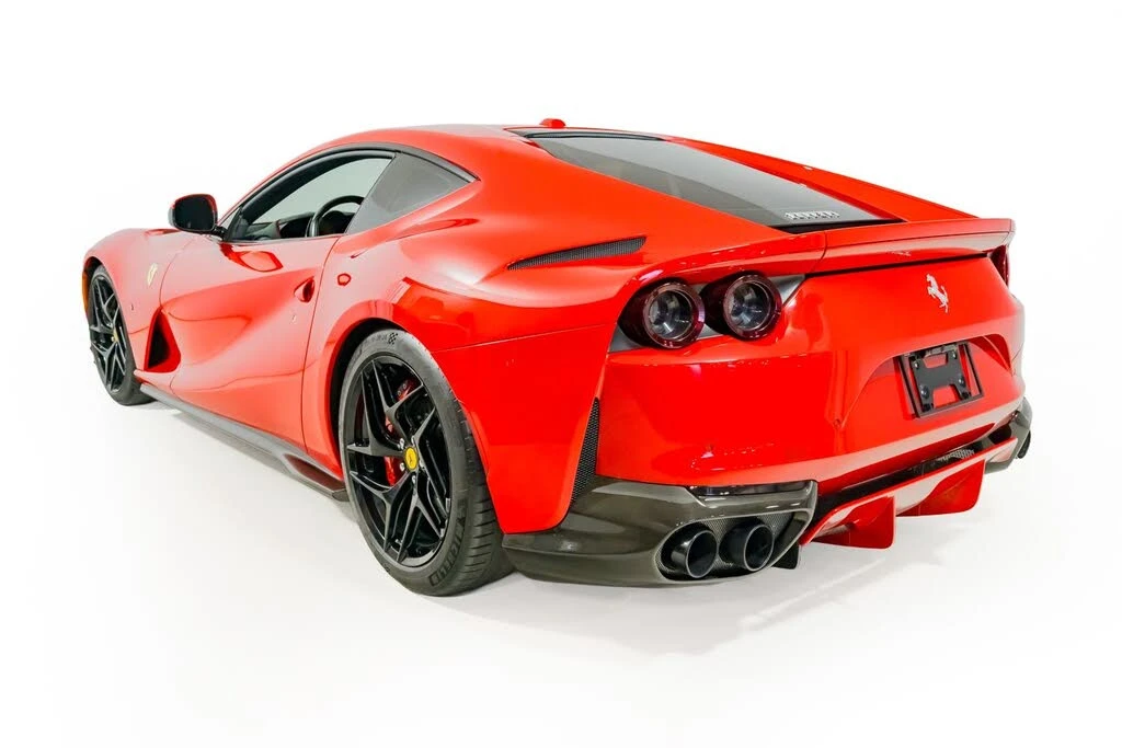 2018 Ferrari 812 Superfast - Image 4 of 31