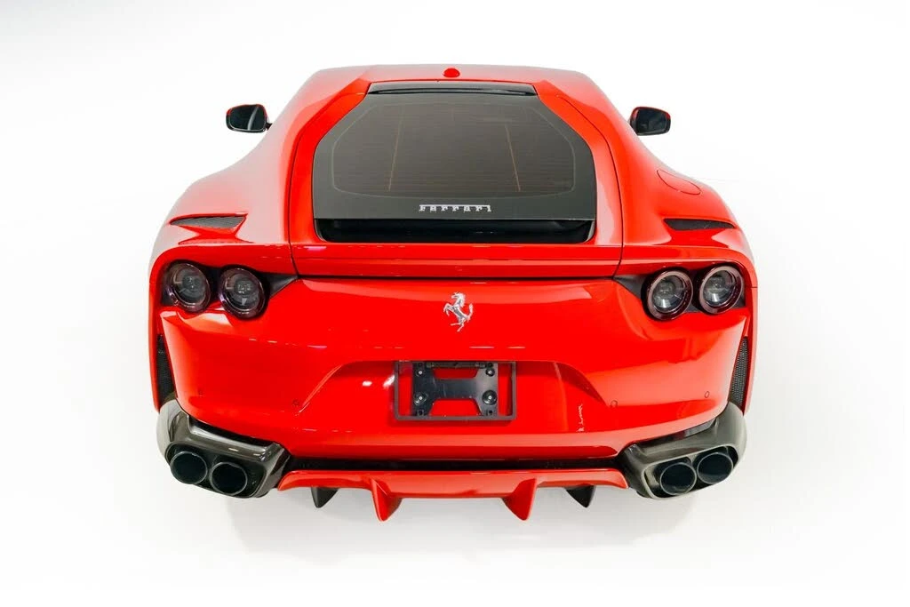 2018 Ferrari 812 Superfast - Image 7 of 31