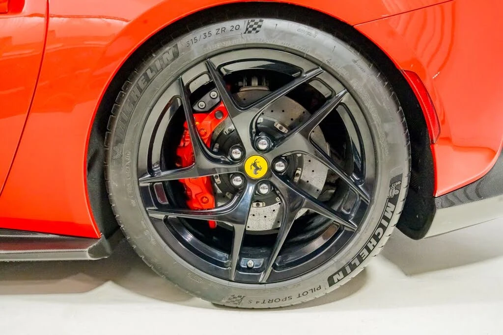 2018 Ferrari 812 Superfast - Image 13 of 31